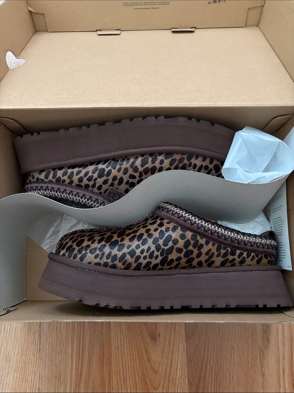 UGG Tazz Caspian Slippers